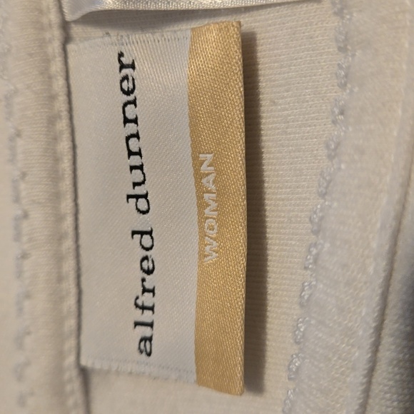 VTG Alfred Dunner Womens Top with Embroidered Floral Design size 2X - Picture 8 of 10